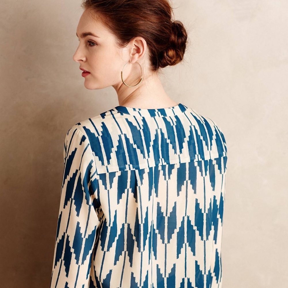 🔥🔥Maeve Rohana Embellished Henley Top🔥🔥